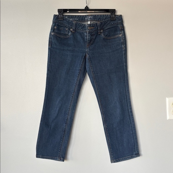 Ann Taylor LOFT modern crop jeans - Picture 1 of 7